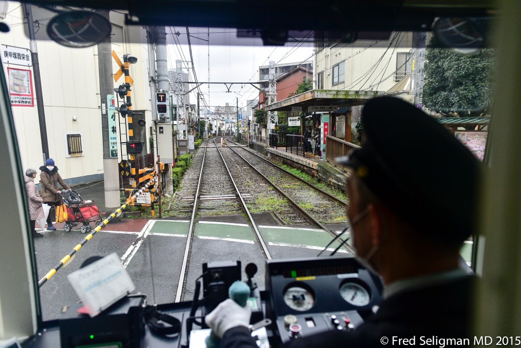 20150309_115454 D4S.jpg - Streetcar conductor, Tokyo